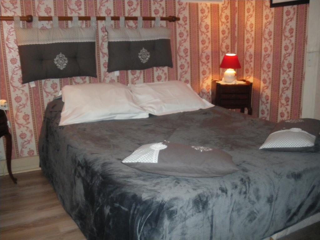 Bed and Breakfast Les Coquillettes Équemauville Esterno foto